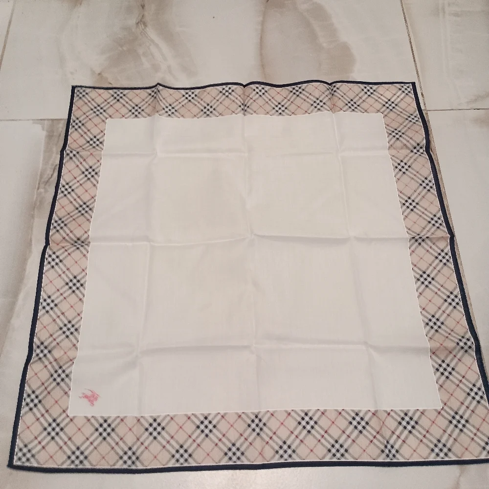 Burberry Cotton Handkerchief Check Light